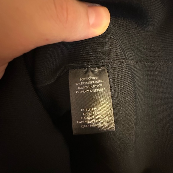 Kendall and Kylie Kardashian Chic little black dress | Small size - Picture 7 of 7